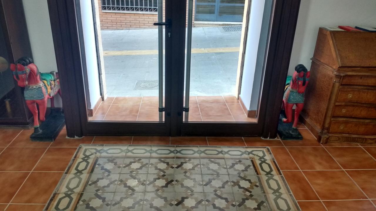 Hotel Boutique Nomadas Малага Экстерьер фото